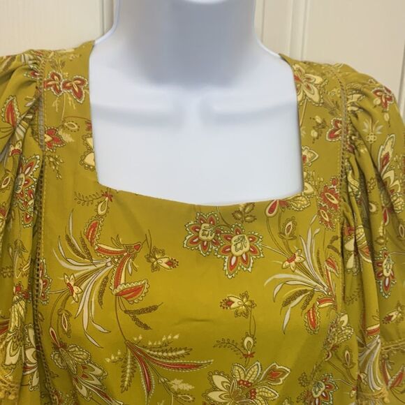 C & V Chelsea & Violet Size Medium Square Neck Green Red Shorts Tue Back Romper - Picture 3 of 12